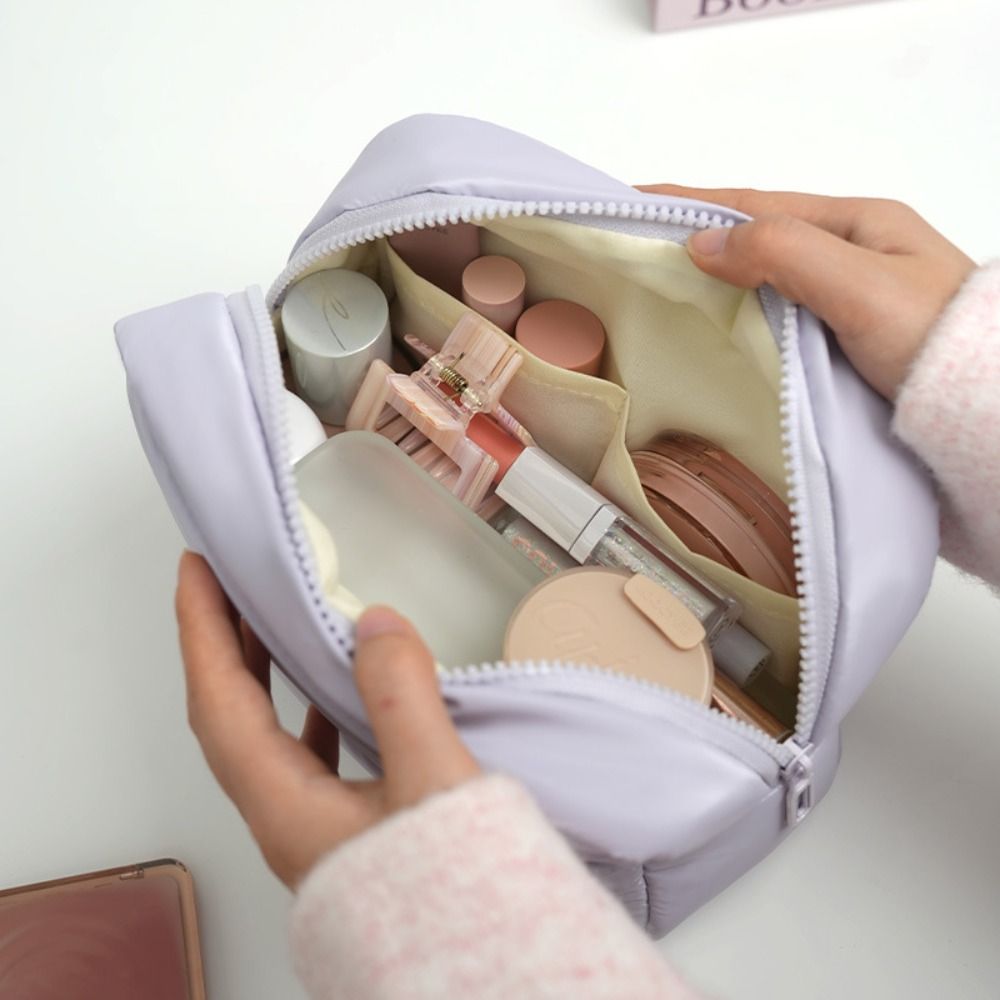 Portable Down Puffy Makeup Bag - Skincare D'Alba 评论和价格