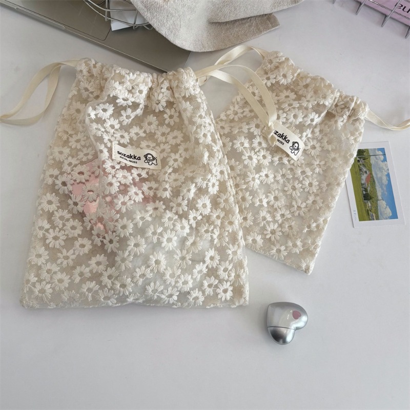 Drawstring Makeup Bag Lace Emb - Skincare D'Alba 评论和价格