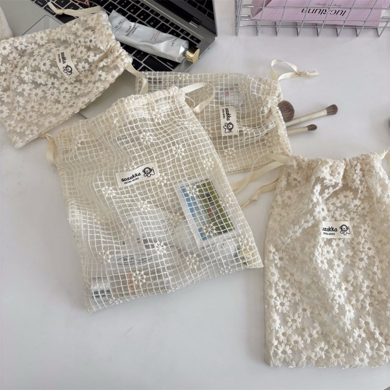 Drawstring Makeup Bag Lace Emb - Skincare D'Alba 评论和价格