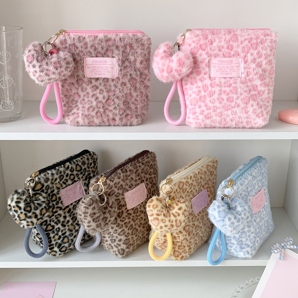 New Vintage Plush Leopard Prin - Skincare D'Alba 评论和价格